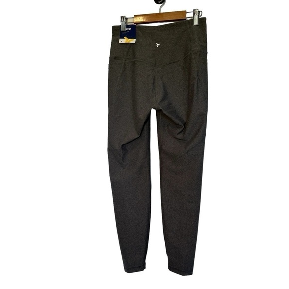 Old navy keep you dry gray leggings - Picture 3 of 12